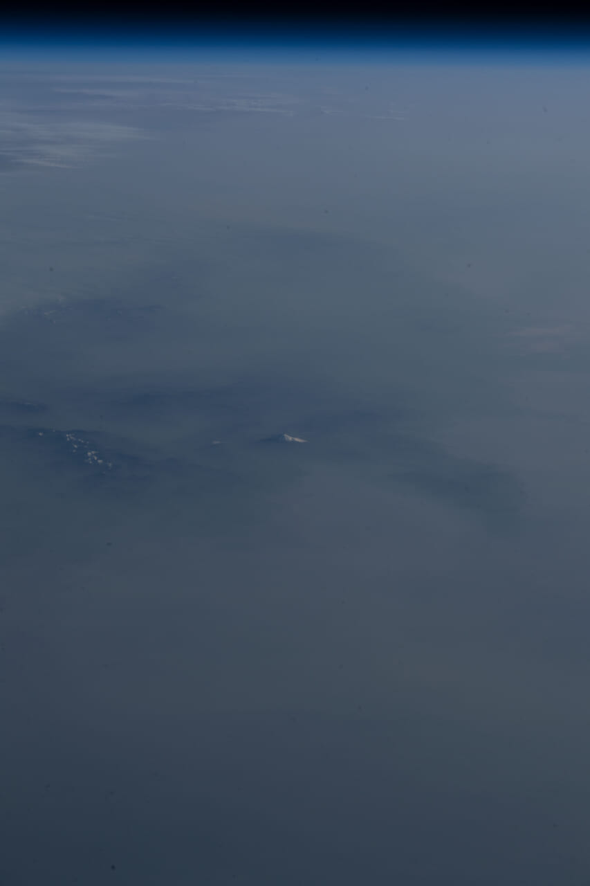 ISSから撮影された富士山 ©JAXA/NASA