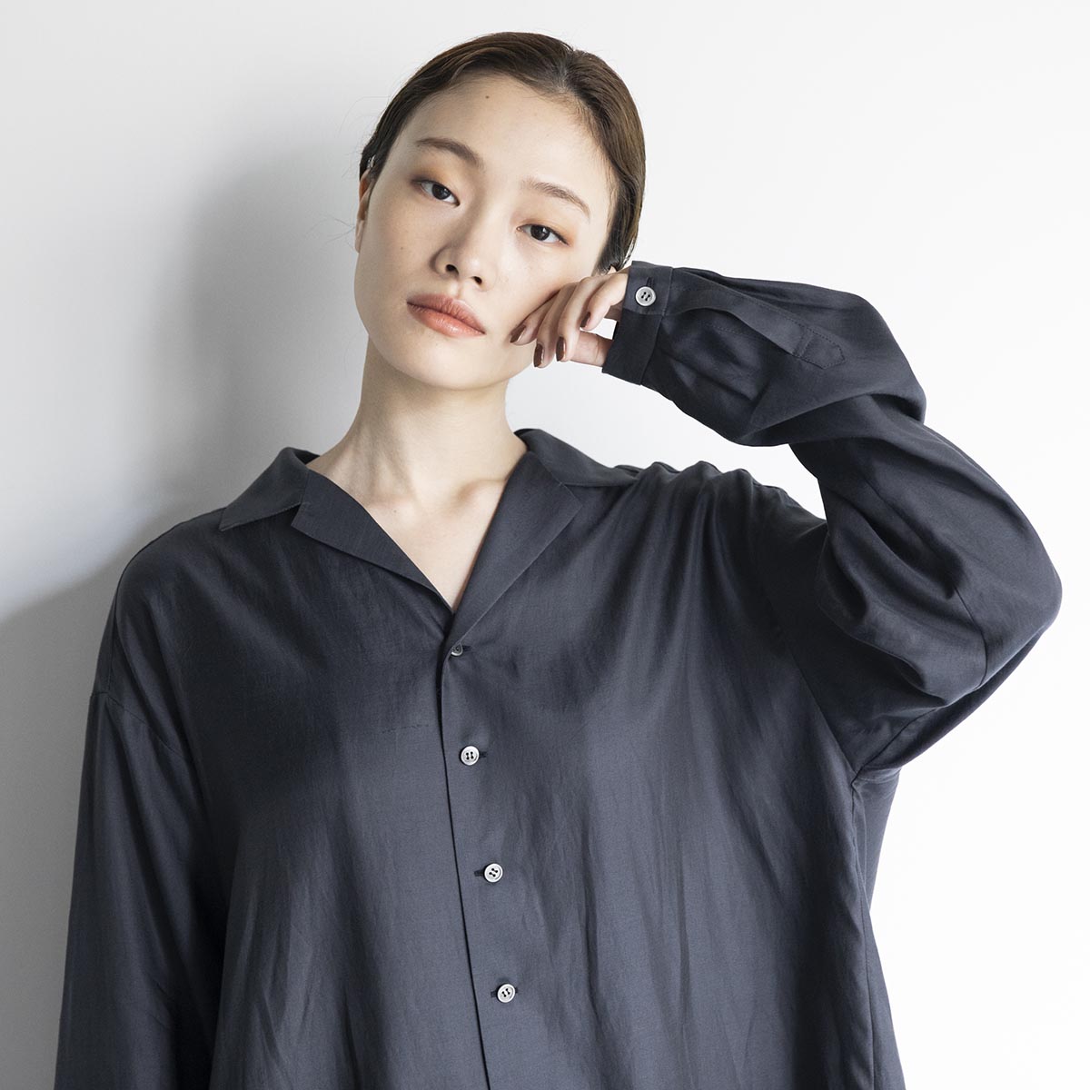 売り出し卸値 新品 完売色 KEITAMARUYAMA × AMERI WIDE SHIRT - トップス