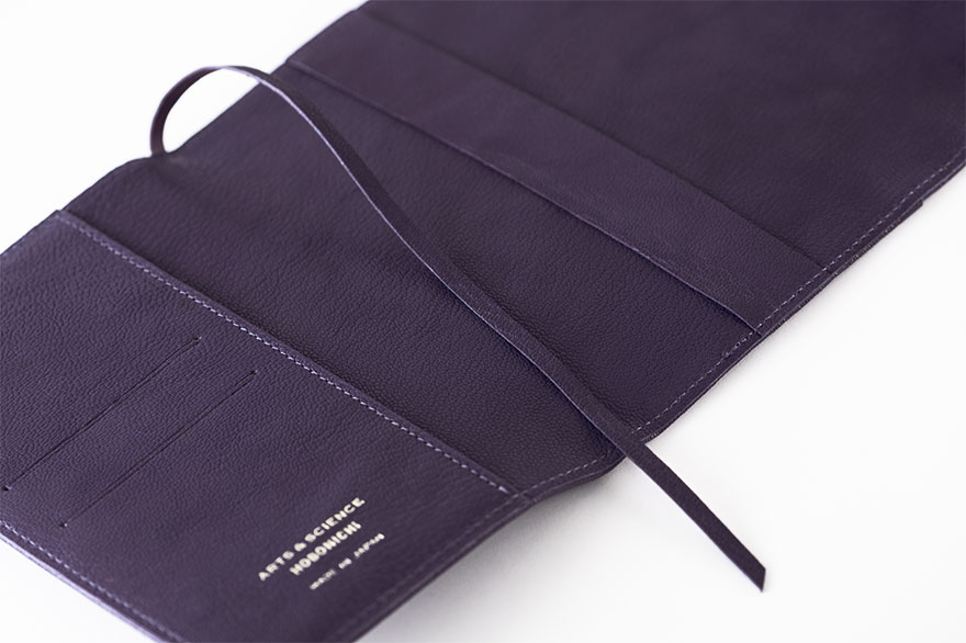 ARTS&SCIENCE / Rumble goat leather（purple blue） - 手帳