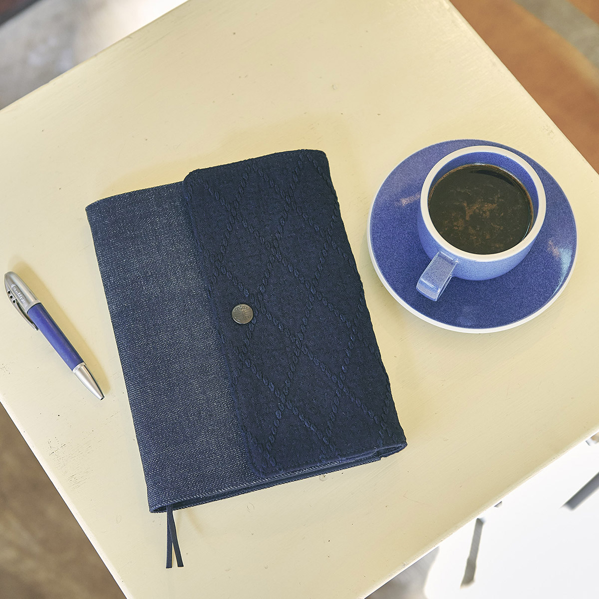 BLUE BLUE / INDIGO BOOK（二重織刺子） ［カズンサイズ（A5 