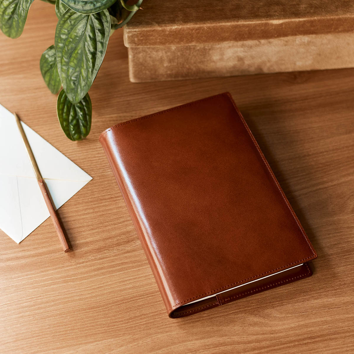 Leather Taut (Brown) A5 Cousin Size Techo Lineup Hobonichi Techo 2025